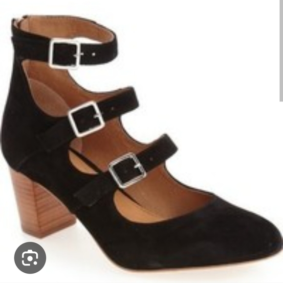 Block heel strappy shoes - Picture 7 of 8